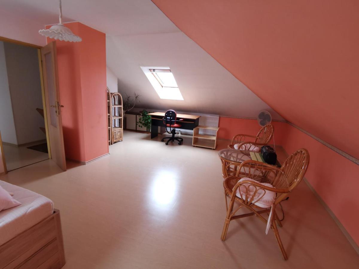 Rodinny Apartman V Dome Košice Buitenkant foto
